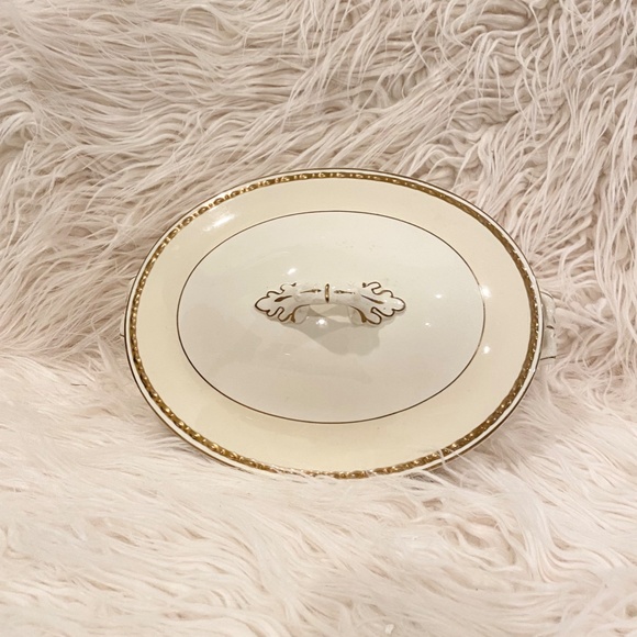 Vintage Georgian Homer Laughlin Covered Oval Dish - Picture 2 of 8